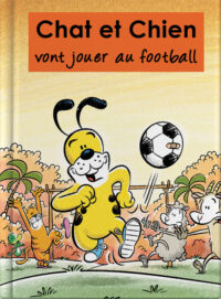 Chat et Chien vont jouer au football